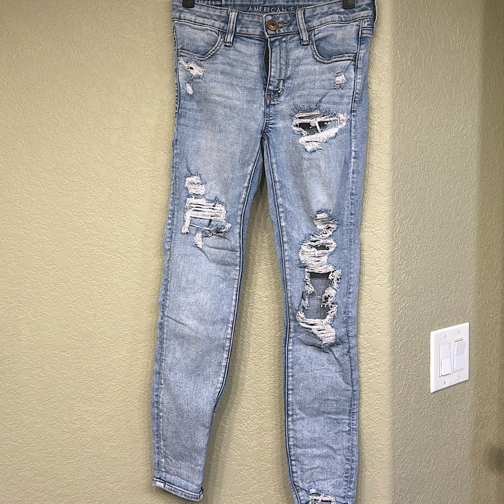 Light wash straight leg ripped jeans from American Eagle